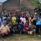 Polisi dan Warga Kompak Kerja Bakti di Jalan Sipala Kelurahan Katimbang