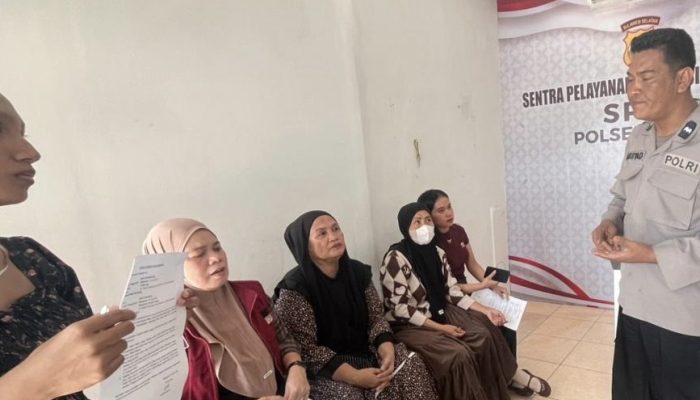 Bhabinkamtibmas Redam Bentrokan di Jalan Sultan Abdullah I