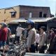 Warga dan Damkar Bersama Padamkan Api di Jl. Ir. Juanda II