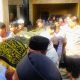Wujud Belasungkawa, Kapolsek Manggala Sambangi Rumah Duka Mitra Kamtibmas FKPM