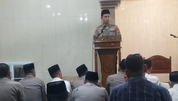 Polda Sulsel Perkuat Kedekatan dengan Masyarakat Lewat Safari Subuh