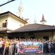 Kapolrestabes Makassar Turun Langsung Bersama Personel Bersihkan Halaman Tempat Ibadah
